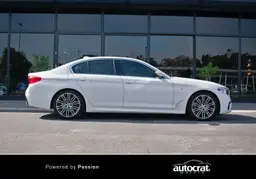 2019 BMW 5 Series 520d M Sport — thumbnail 6