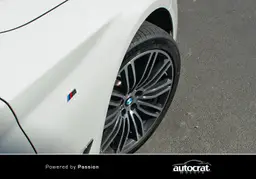 2019 BMW 5 Series 520d M Sport — thumbnail 9