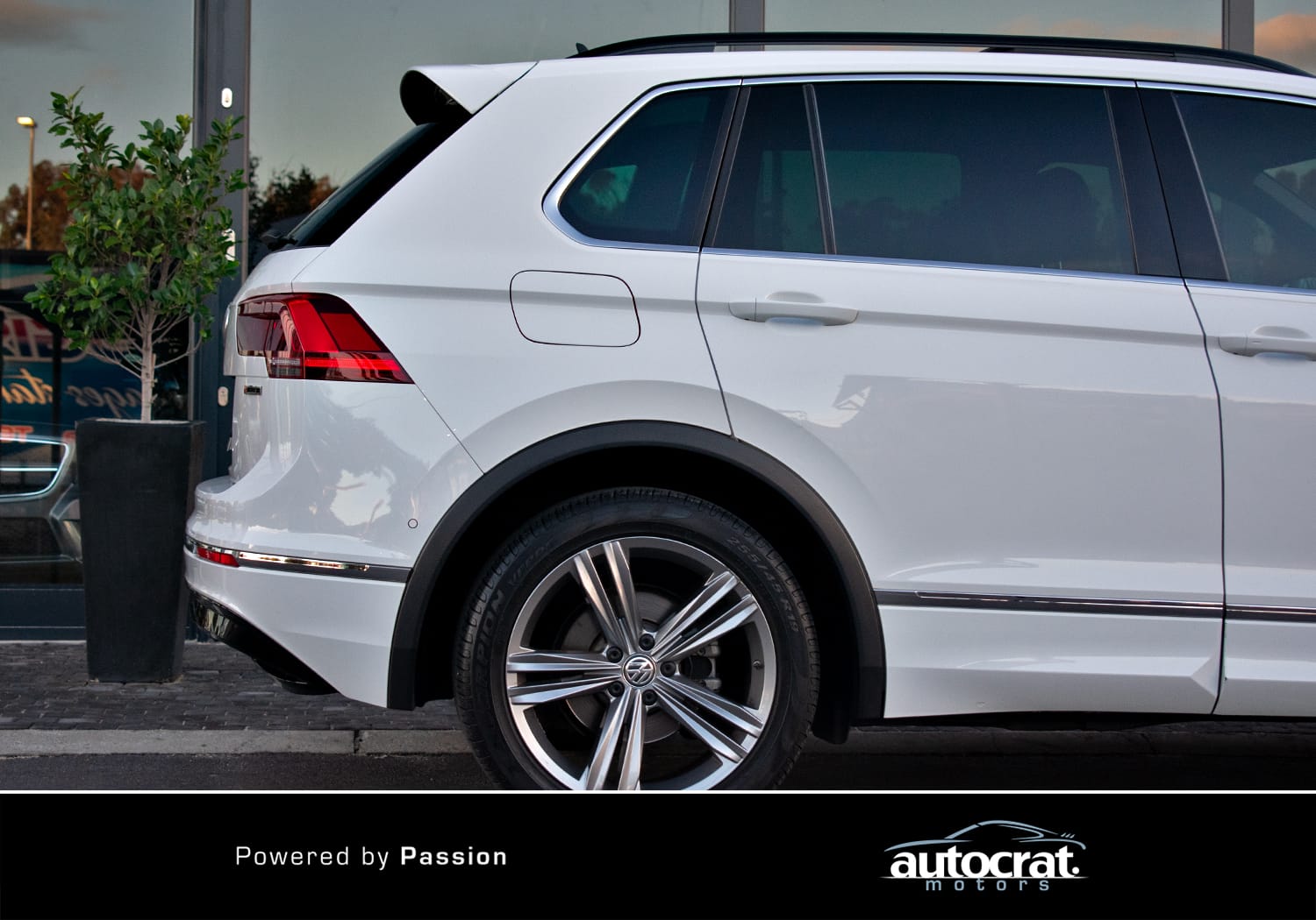 2019 Volkswagen Tiguan 2.0TDI 4Motion Highline R-Line — photo 7